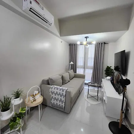 The Villa By Eastwood Global Plaza Luxury Residence
