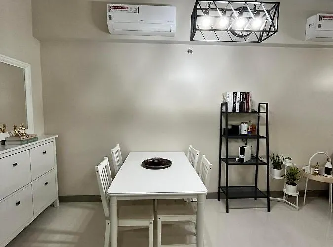 The By Eastwood Global Plaza Luxury * Manila