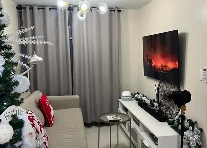 Hotel The By Eastwood Global Plaza Luxury *
